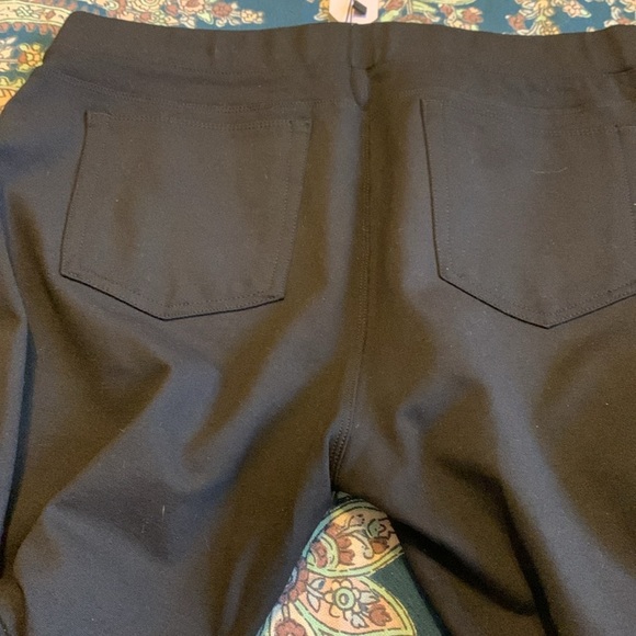 Stoosh Black Pull on Pants - Picture 4 of 5